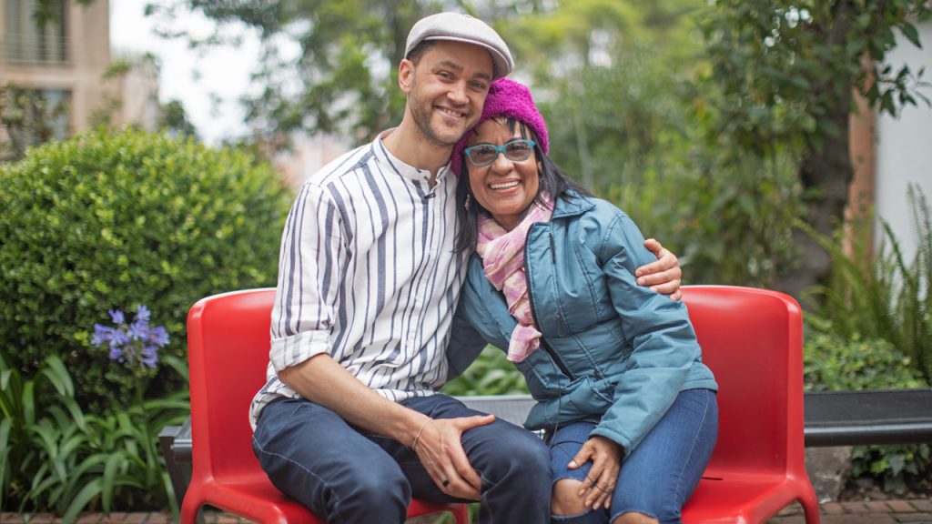 Los temas: las músicas diversas de Colombia, el río Magdalena y su carrera artísitica.
