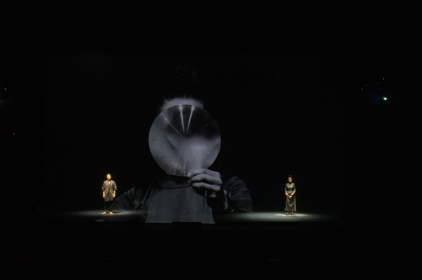 Infinitos de La Quinta del Lobo: la obra que transformó el espacio del Teatro Colón