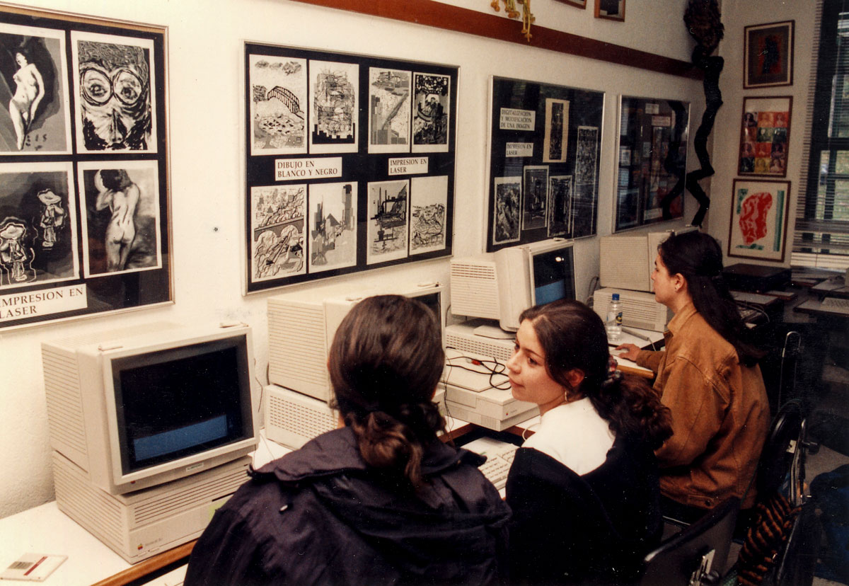 Trabaje en Uniandes en el Banco de Archivos Digitales de Artes en Colombia – Badac